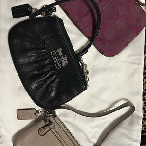 Coach Black and Beige Leather Wristlet Set